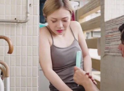 Vợ anh trai giúp vợ em có thai